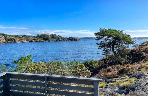 Kolbjørnsvik House | Awesome home in Kolbjørnsvik with house sea view