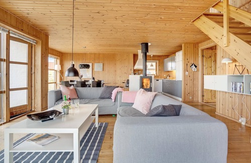 Læsø House | Awesome home in Læsø with kitchen