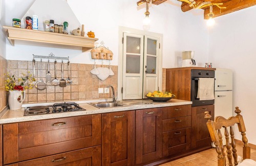 Cizici House | Awesome home in Malinska with WiFi