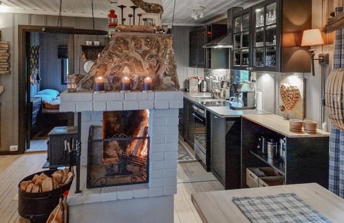 Sjusjoen House | Awesome home in Sjusjøen with WiFi