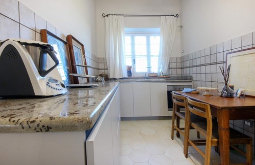 Capaccio-Paestum House | Awesome home in Spinazzo with jacuzzi