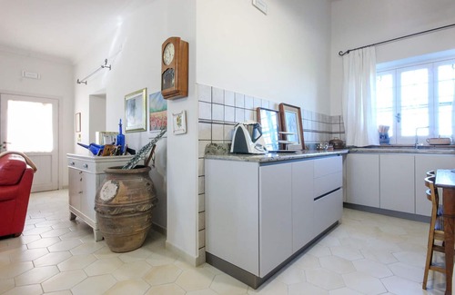 Capaccio-Paestum House | Awesome home in Spinazzo with jacuzzi
