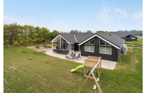 Sydals House | Awesome Home In Sydals With Sauna