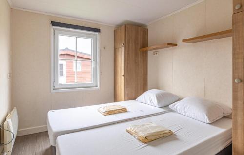 Wagenborgen House | Awesome Home In Wagenborgen With Wifi