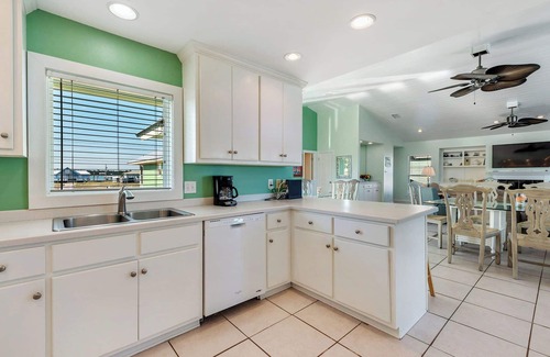 Gulf Shores House | Awesome new deck! Summertide. Sprawling Beachfront 8BR single story! Pool!