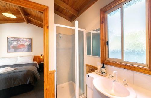 Halls Gap Villa | Awonga Cottages - Grevillea 1Br