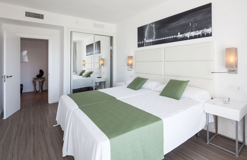 San Antonio Bay Apartment | AxelBeach Ibiza Spa & Beach Club - Adults Only