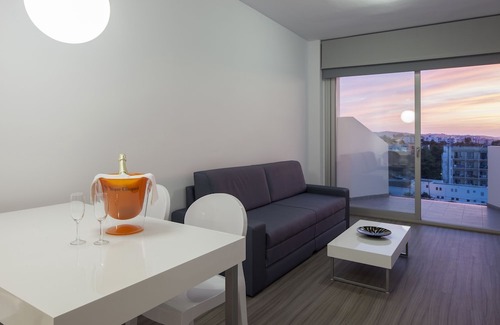San Antonio Bay Apartment | AxelBeach Ibiza Spa & Beach Club - Adults Only