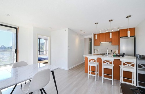 Coquitlam Apartment | Axis Peak: Entire Private Guest Suite