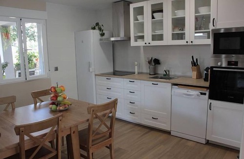 Casavieja Ski Chalet | Azaleas Cottage for up to 16 people