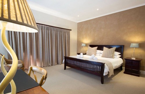 George House | Aziza Guesthouse