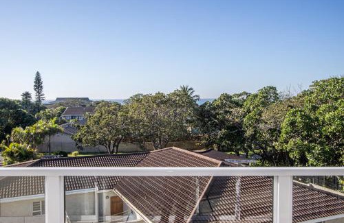 Shelly Beach Apartment | Azriel 4