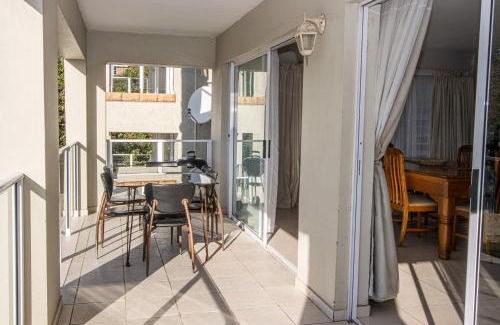 Shelly Beach Apartment | Azriel 4
