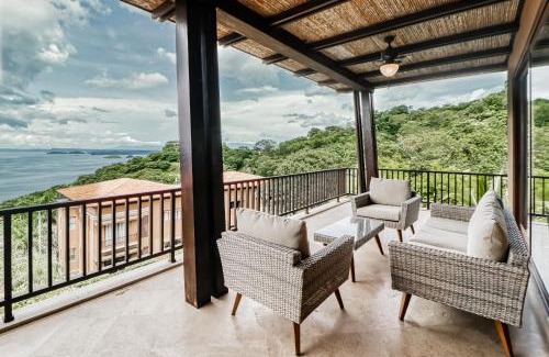 El Ocotal Apartment | Azul Paraiso 8B