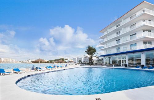 San Antonio Bay Hotel | azuLine Hoteles Mar Amantis & II
