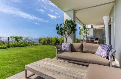 Saint-Laurent-du-Var Apartment | Azur Panoramique – Calme Vue Mer proche Nice