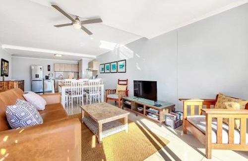 Big Bay Apartment | AZURE 31 ON BIG BAY