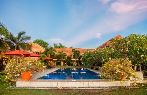 Dauin Hotel | Azure Dive Resort
