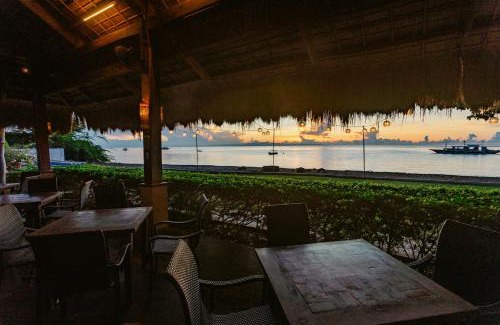 Dauin Hotel | Azure Dive Resort