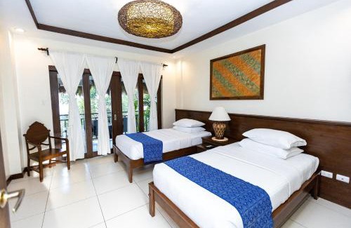 Dauin Hotel | Azure Dive Resort