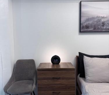 San Fernando Bed & Breakfast | Azure North Pampanga Bachelor Pad