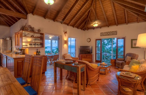 West End Villa | AZURE VISTA for pure relaxation in true Caribbean style