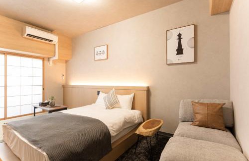 Naniwa Apartment | b&難波3号店
