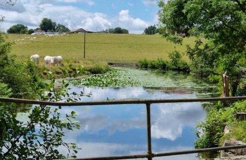 Jayat Bed & Breakfast | B&B à la campagne