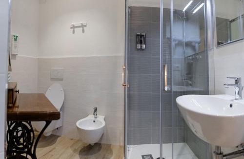 Cisano sul Neva Bed & Breakfast | B&B Casa Rosso-le cantine