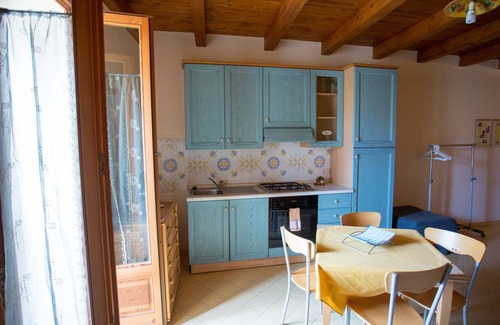 Scilla Bed & Breakfast | B&B Casa Vela - Studio Veliero with balcony overlooking the Borgo