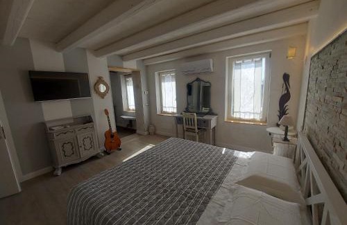 Sona Bed & Breakfast | B&B Corte Colli Antichi
