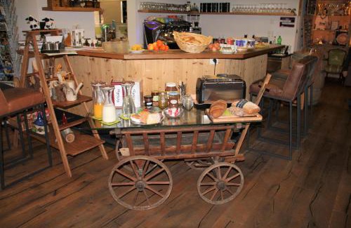 Ernen Bed & Breakfast | B&B Hängebrigga