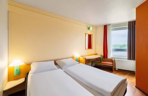 Kortumpark Hotel | B&B HOTEL Bochum Hbf-Süd