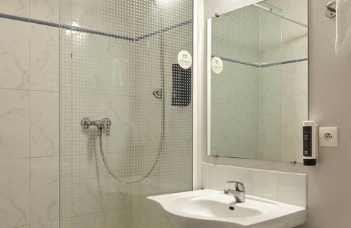 Gif-sur-Yvette Hotel | B&B Hotel Saclay