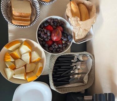 San Corrado di Fuori Bed & Breakfast | B&B Monstera SicilianExperience