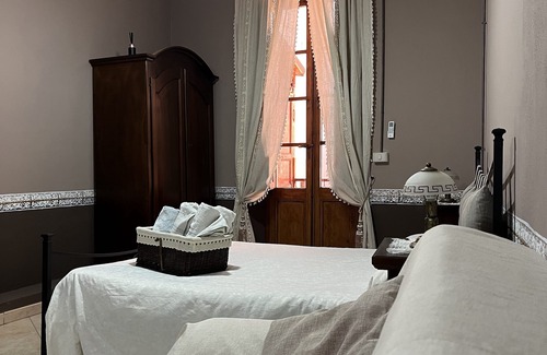 Iglesias Historic Centre Apartment | B&b Su Maimoni (icnusa room) Iglesias