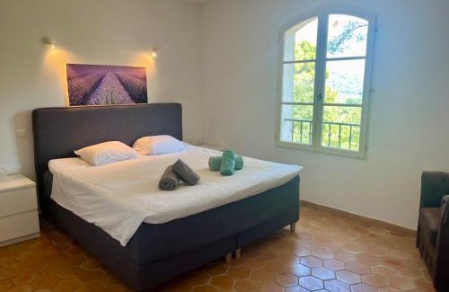 Figanieres Bed & Breakfast | B&B Villa Oriél Figanières