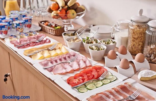 Leszno Bed & Breakfast | B&B Wieniawa