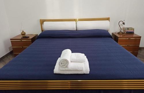 Rocca Ranieri House | B&BEES