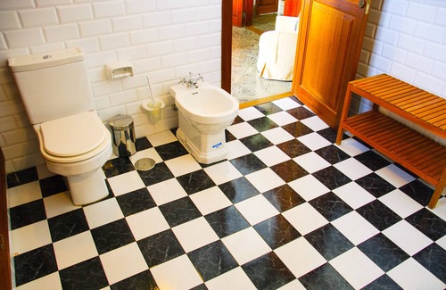 Haria Cottage | B & BLola y Juan: Room with private bathroom and heated pool "ALACENA"