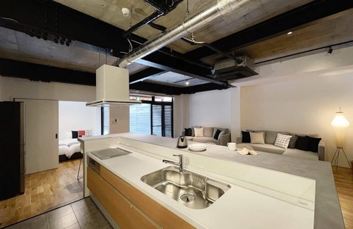 Hatsukaichi Apartment | b hotel KANIWASOU 1BR good for 10PPL in Island of Miyajima