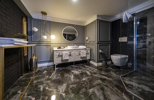 Old Town Hotel | B Loft Hotel Bursa