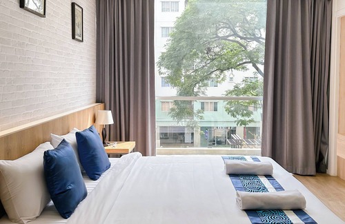 Phlabphla Hotel | B Stay Hotel