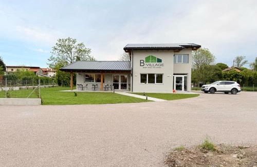 San Martino al Tagliamento Hotel | B-Village Bar and Rooms