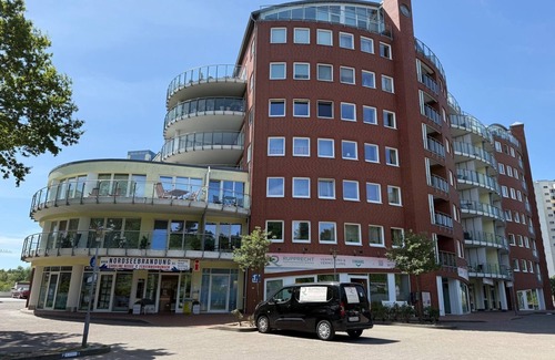 Sahlenburg Apartment | B1.4 - Dream vacation apartment with 2 balconies for 1-7 persons only 200m from the beach -