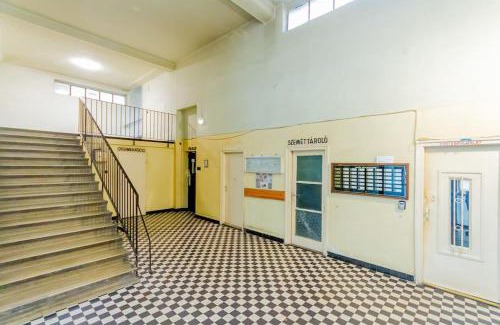 Erzsebetvaros Apartment | B20 Keleti Sunrise Panoramic