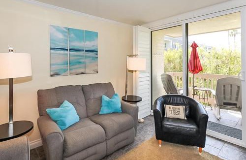 Townsite House | B215 - Garden Retreat