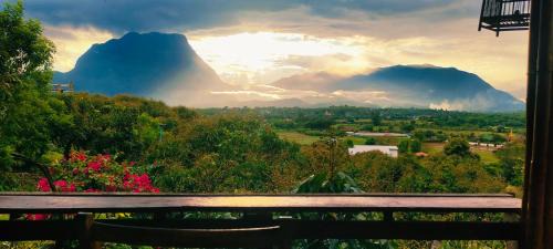 Chiang Dao House | Baan 2 Dao Farmstay