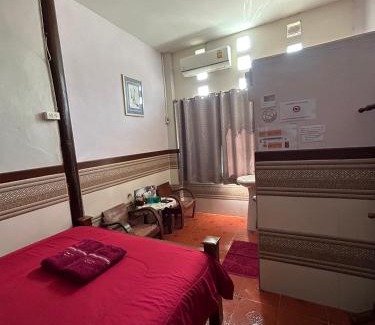 Ayutthaya House | Baan Are Gong Riverside Homestay