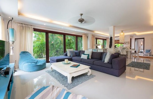 Hua Thanon Villa | Baan Fah Sai